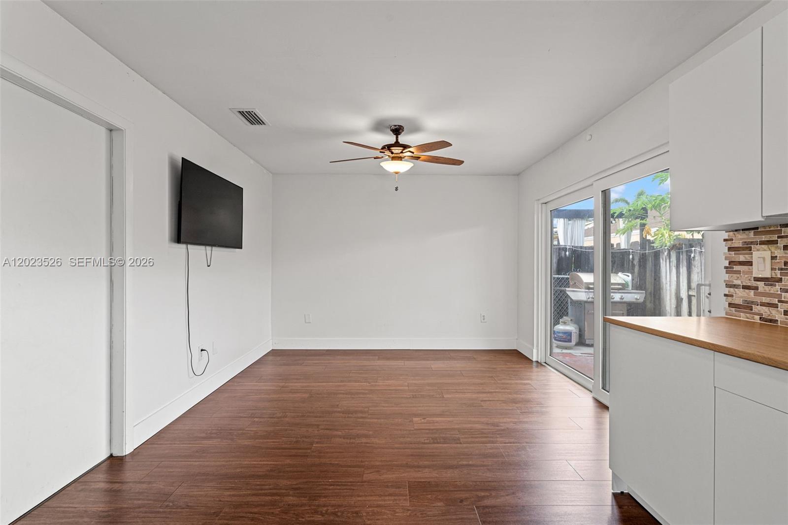 22179 SW 98th Ct Cutler Bay, FL 33190
