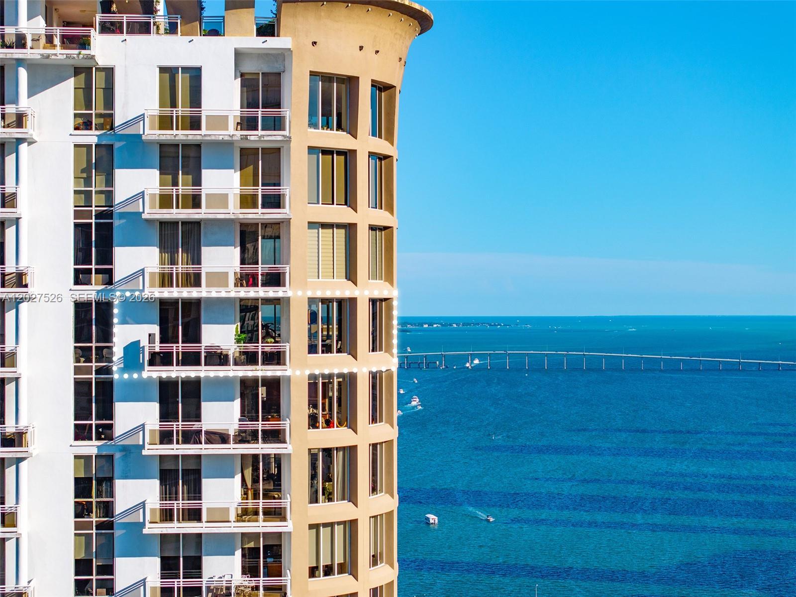 901 Brickell Key Blvd #3304 Miami, FL 33131