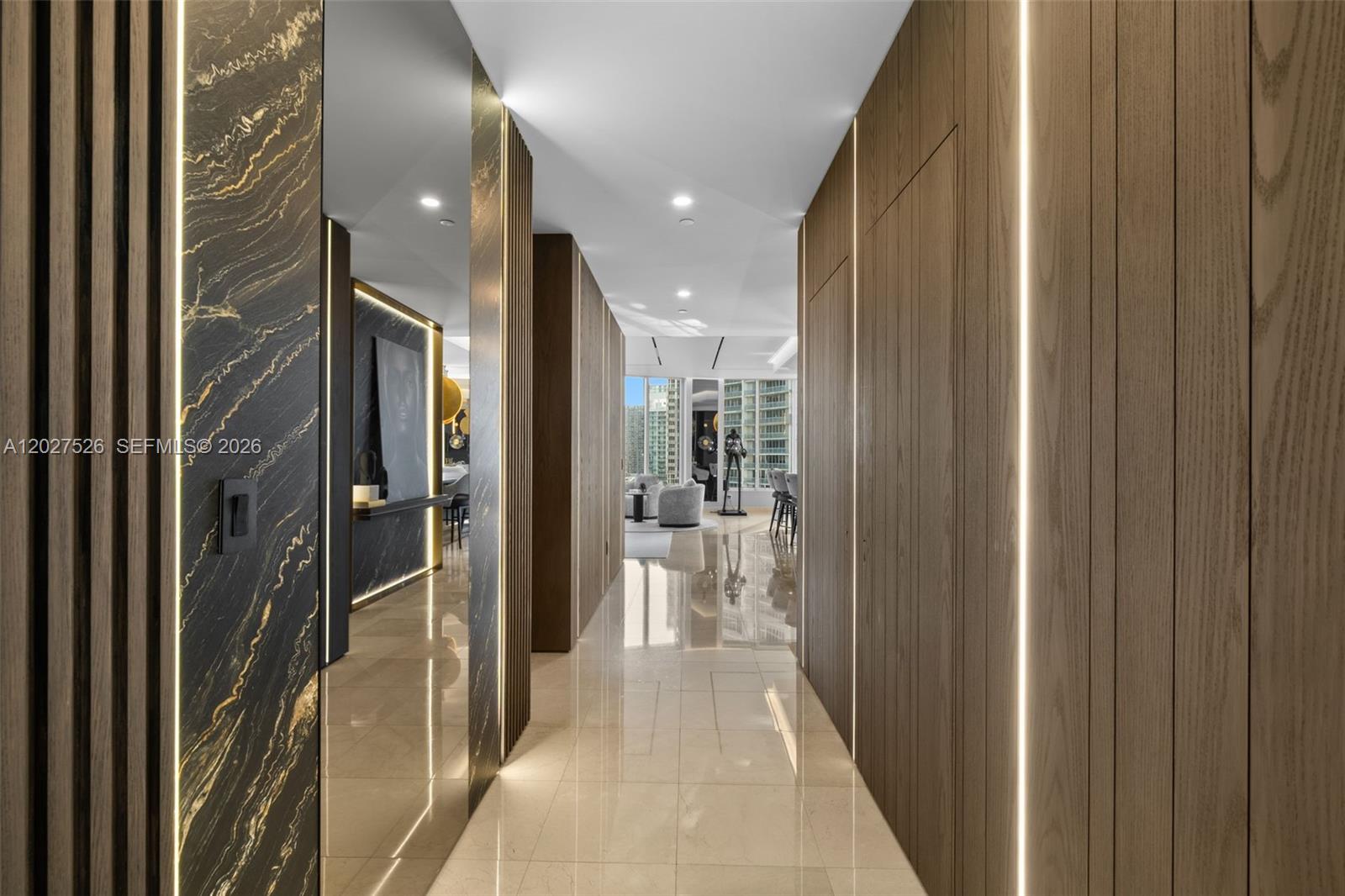 901 Brickell Key Blvd #3304 Miami, FL 33131