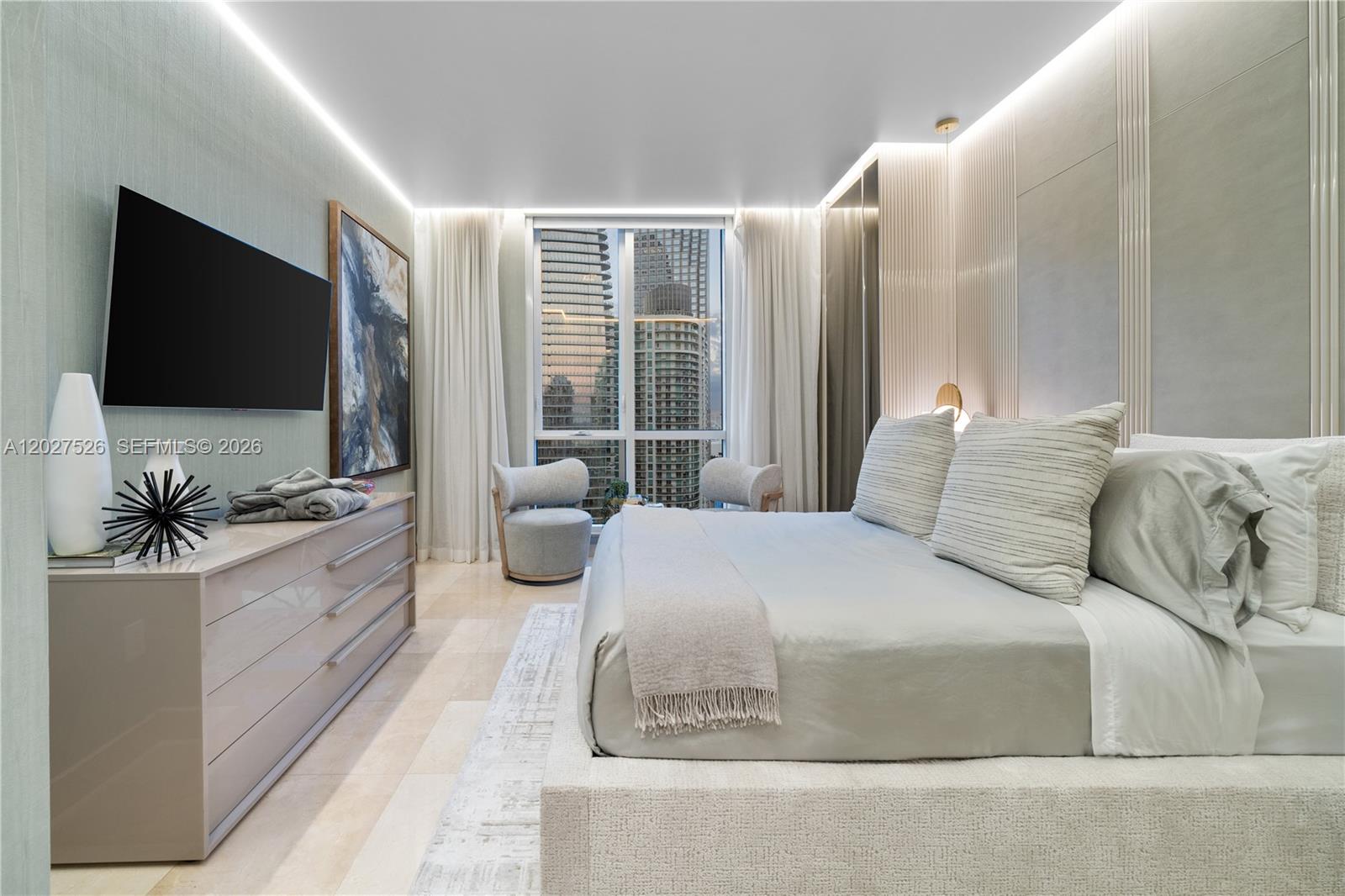 901 Brickell Key Blvd #3304 Miami, FL 33131