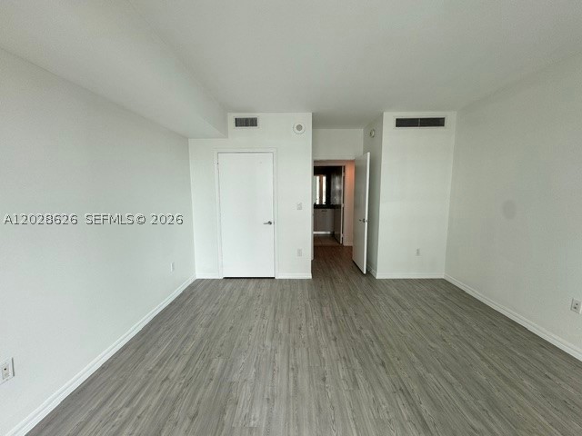 image 500 Brickell East6