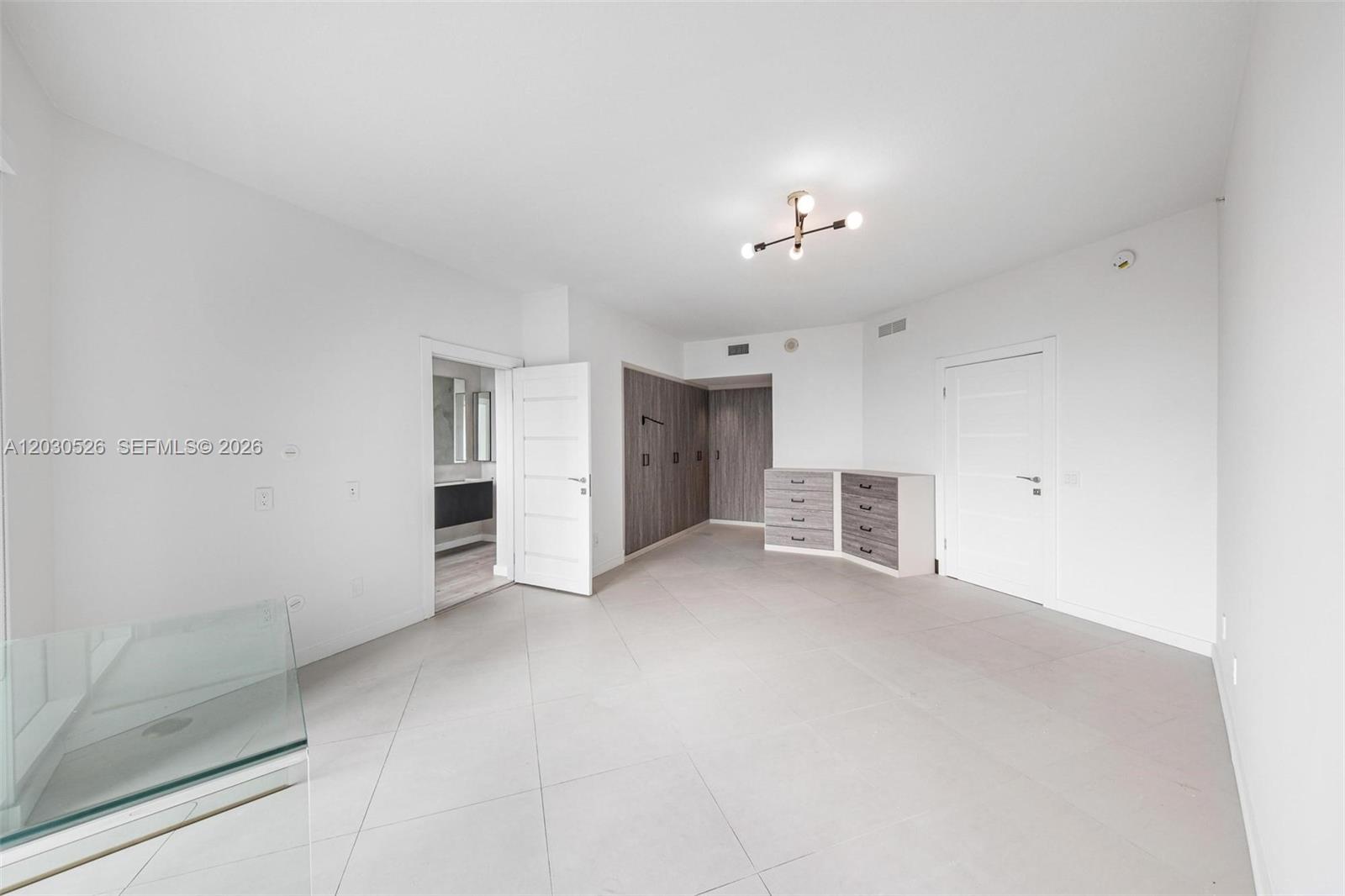 60 SW 13th St #2600 Miami, FL 33130