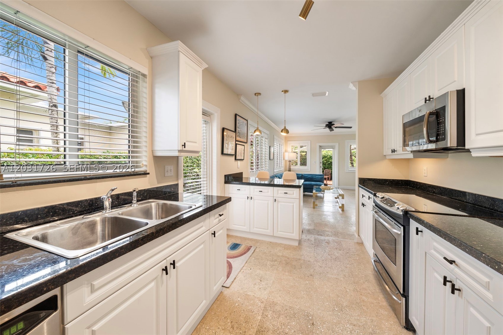 2241 SW 25th Ter Miami, FL 33133