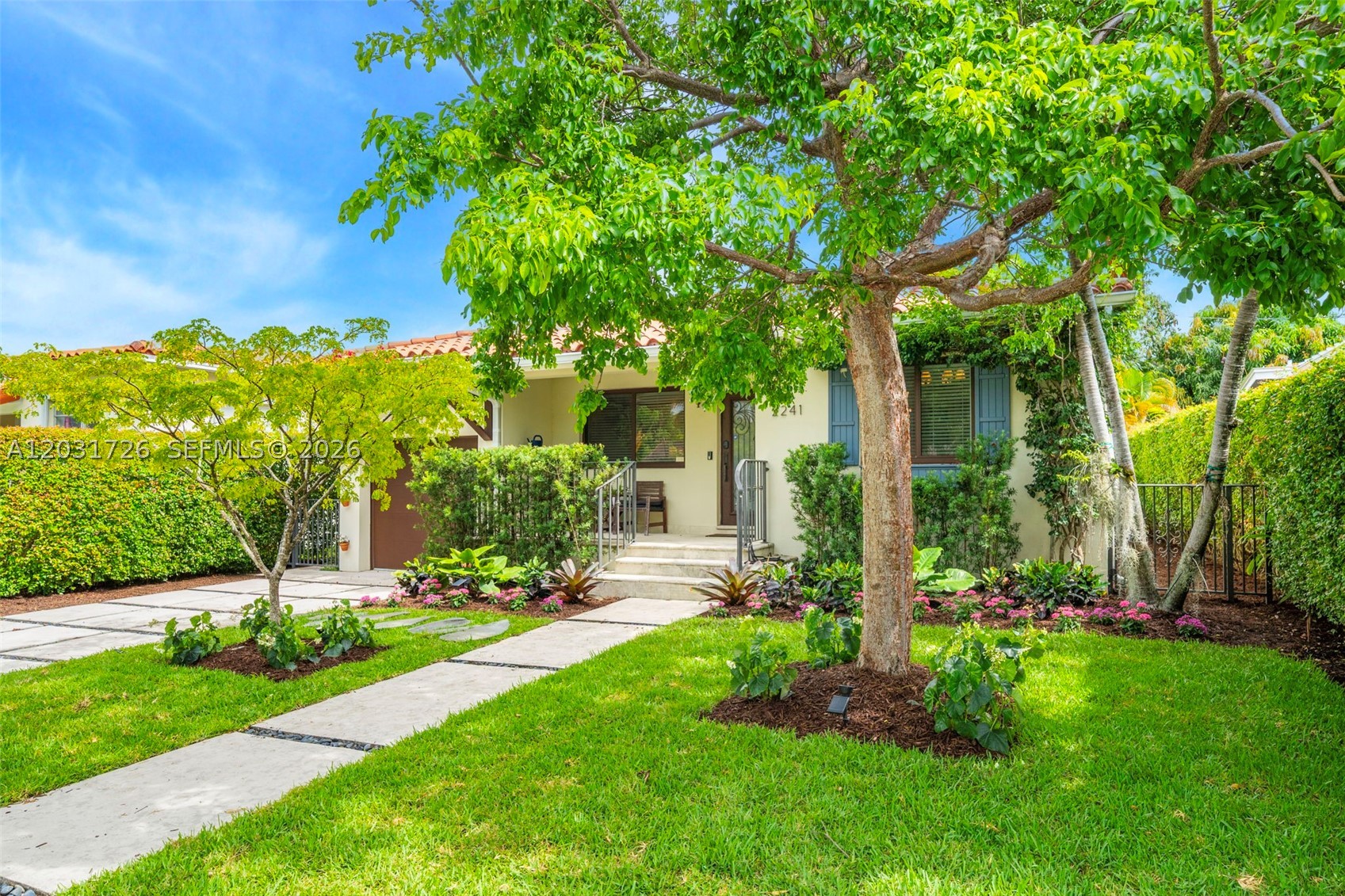 2241 SW 25th Ter Miami, FL 33133
