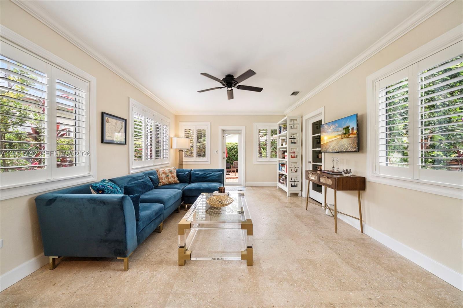 2241 SW 25th Miami, FL 33133