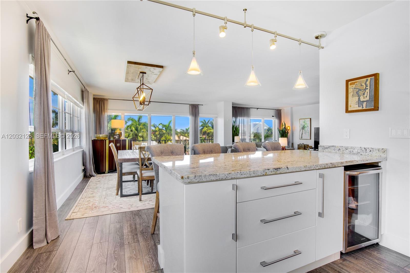 2500 E Las Olas Blvd #408 Fort Lauderdale, FL 33301
