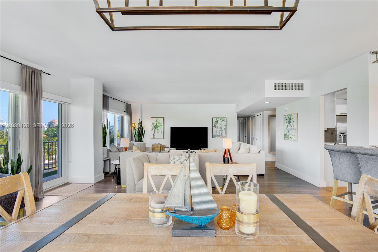 2500 E Las Olas Blvd #408 Fort Lauderdale, FL 33301