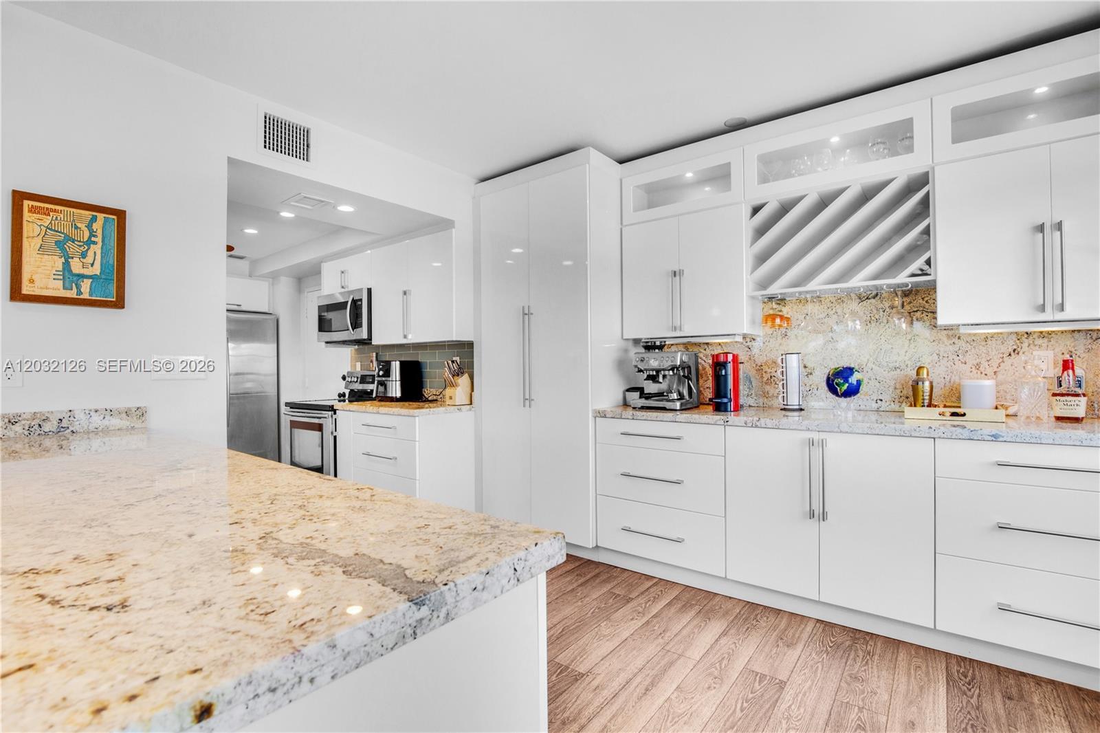 2500 E Las Olas Blvd #408 Fort Lauderdale, FL 33301