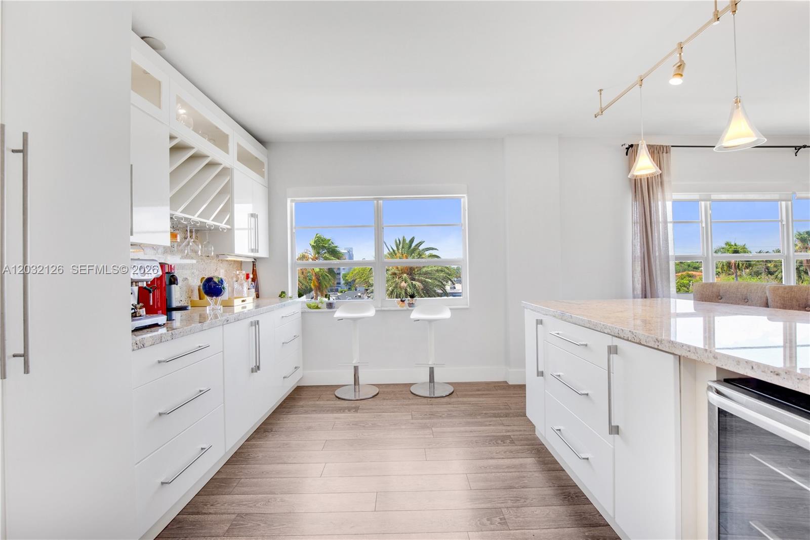 2500 E Las Olas Blvd #408 Fort Lauderdale, FL 33301