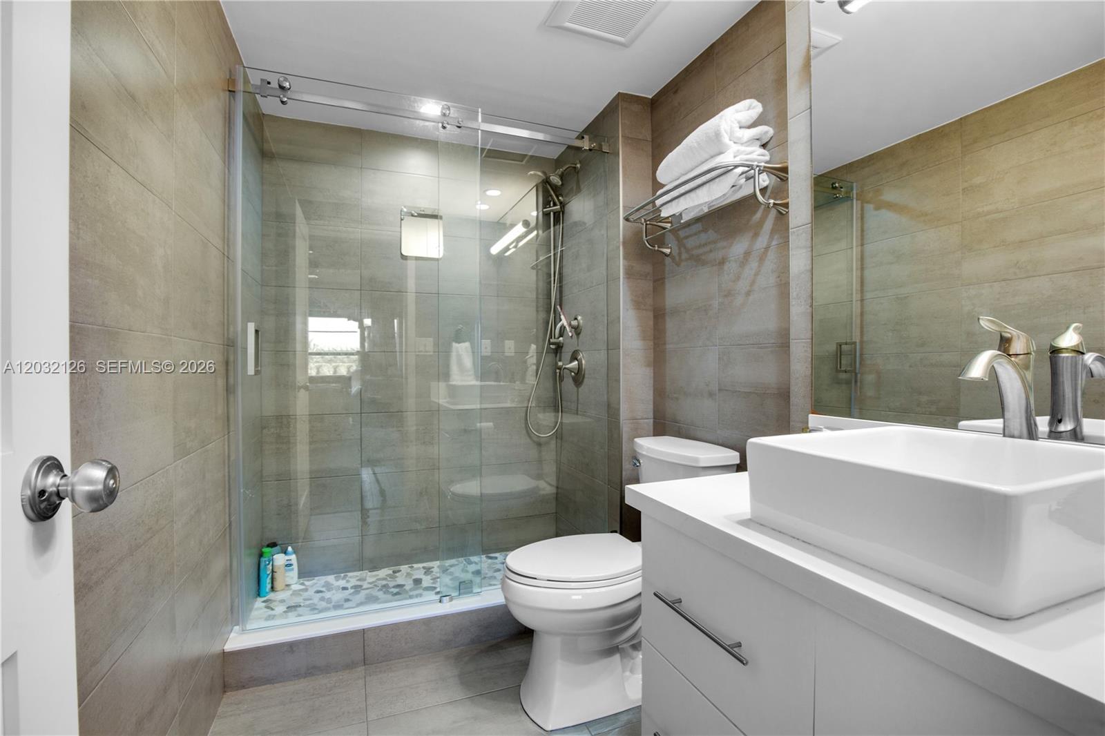 2500 E Las Olas Blvd #408 Fort Lauderdale, FL 33301