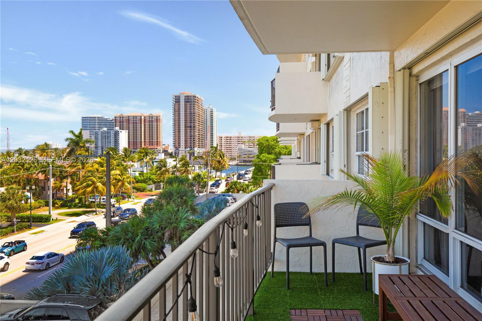 2500 E Las Olas Blvd #408 Fort Lauderdale, FL 33301