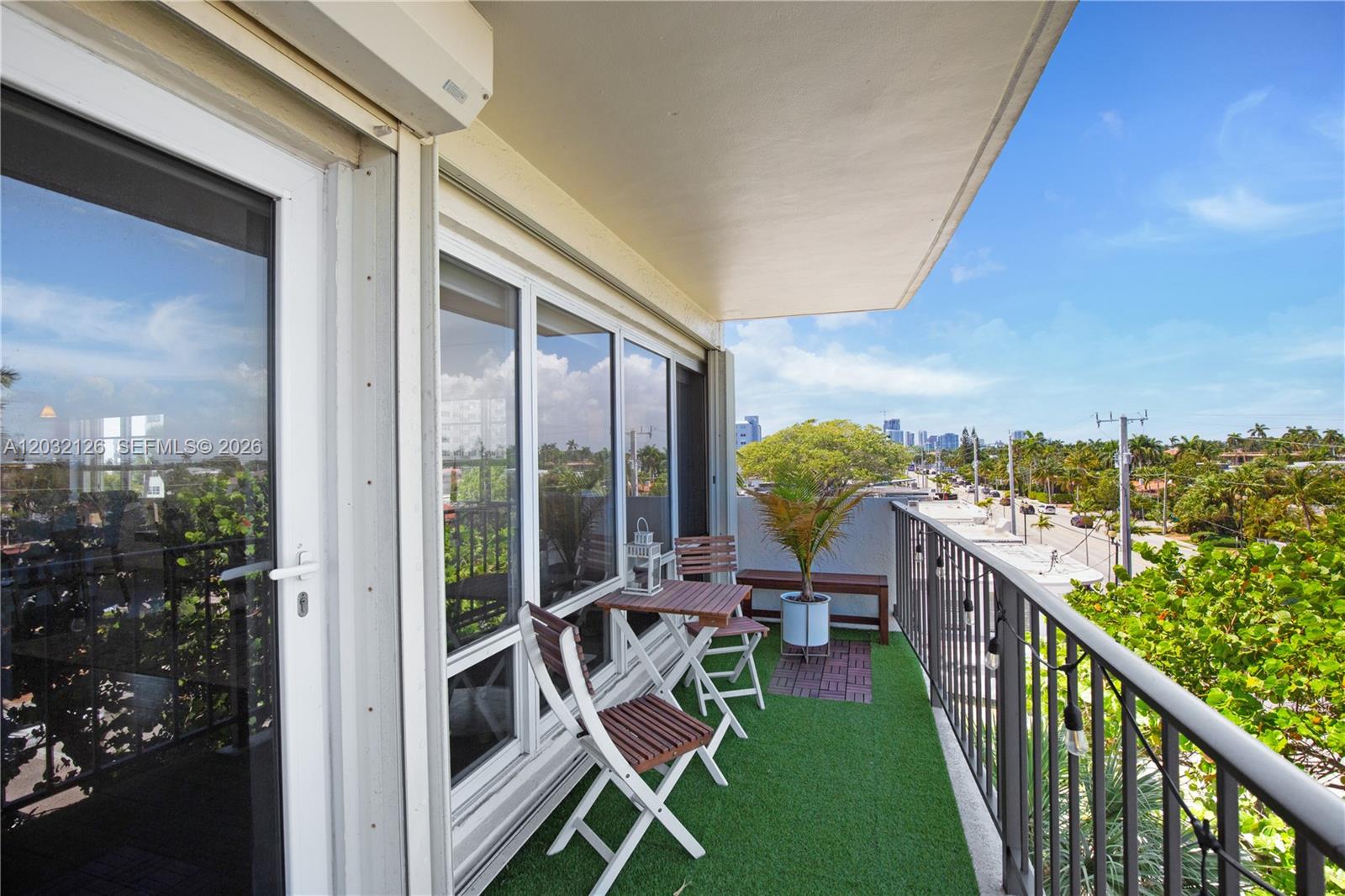 2500 E Las Olas Blvd #408 Fort Lauderdale, FL 33301