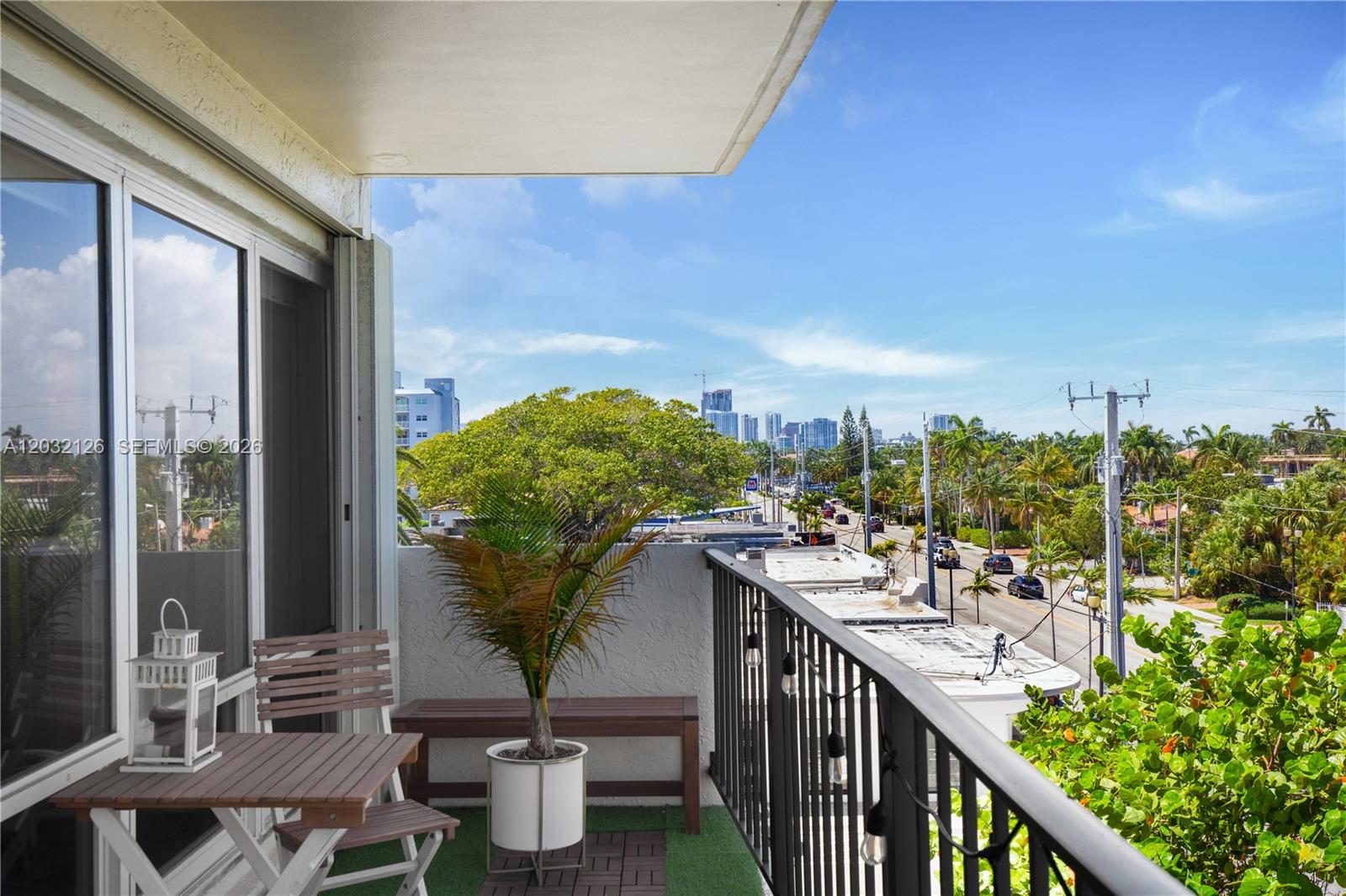 2500 E Las Olas Blvd #408 Fort Lauderdale, FL 33301