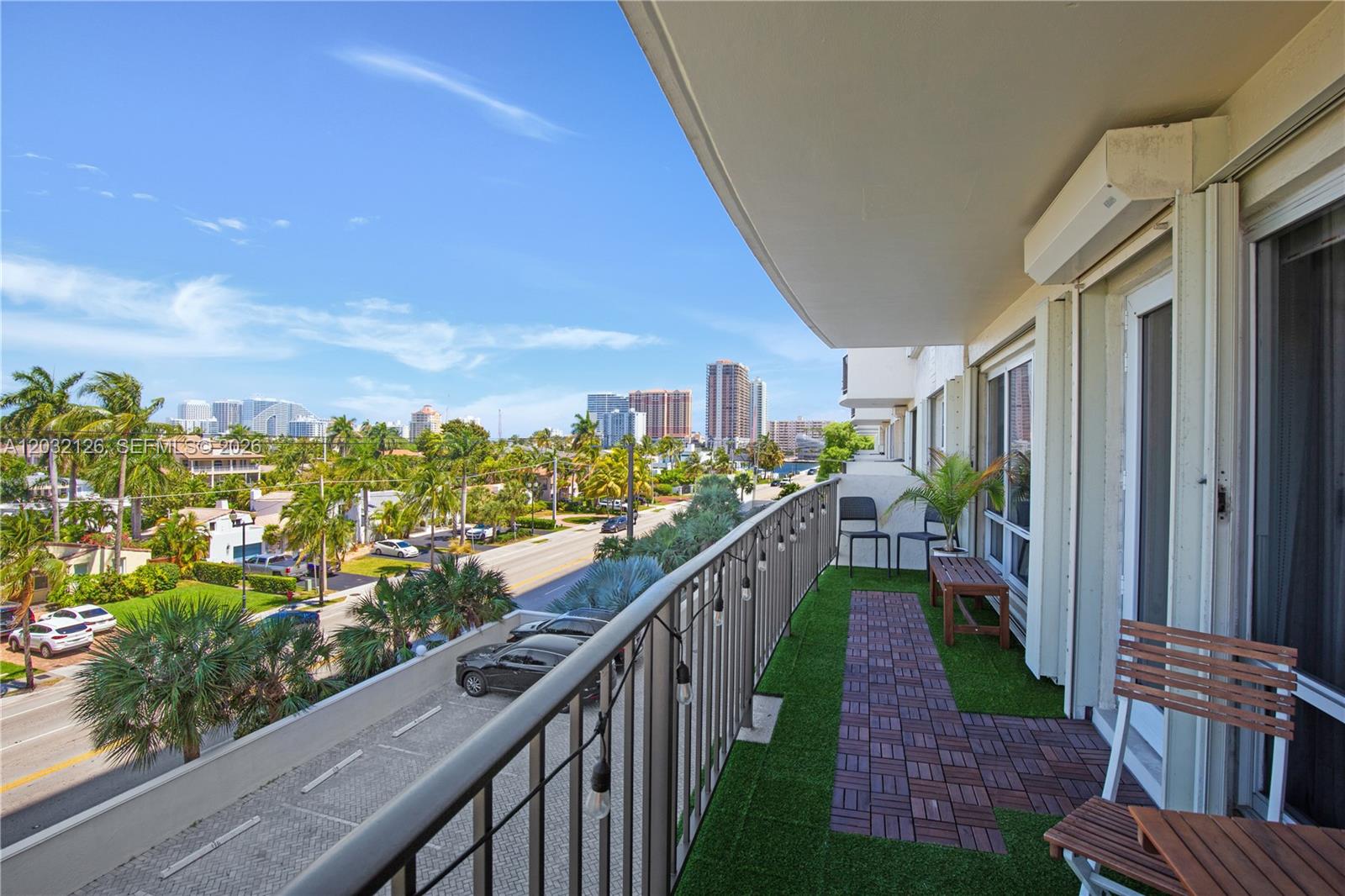 2500 E Las Olas Blvd #408 Fort Lauderdale, FL 33301