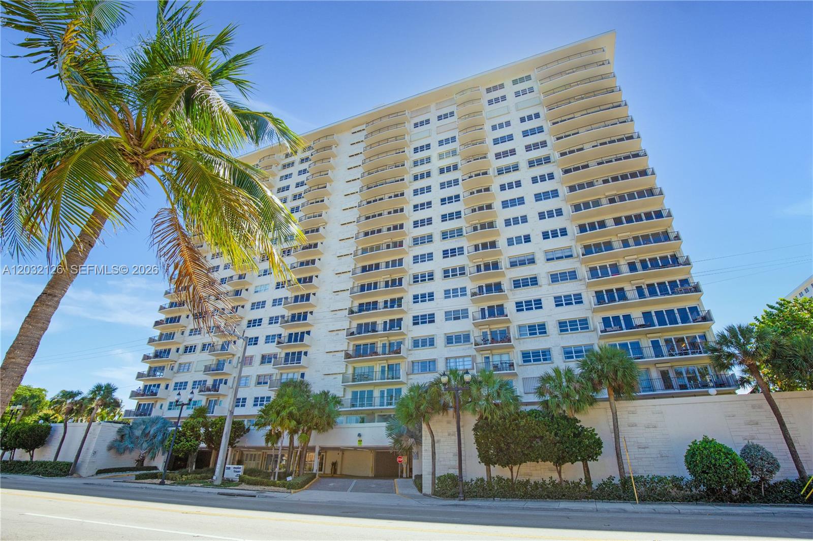 2500 E Las Olas Blvd #408 Fort Lauderdale, FL 33301