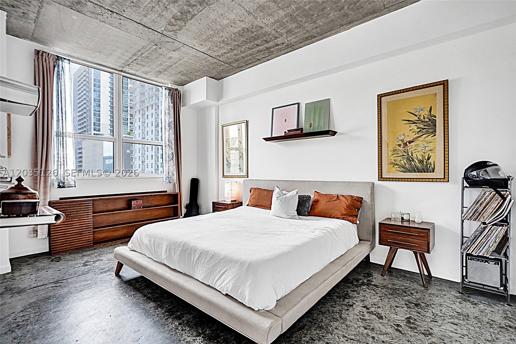 image The Loft 214