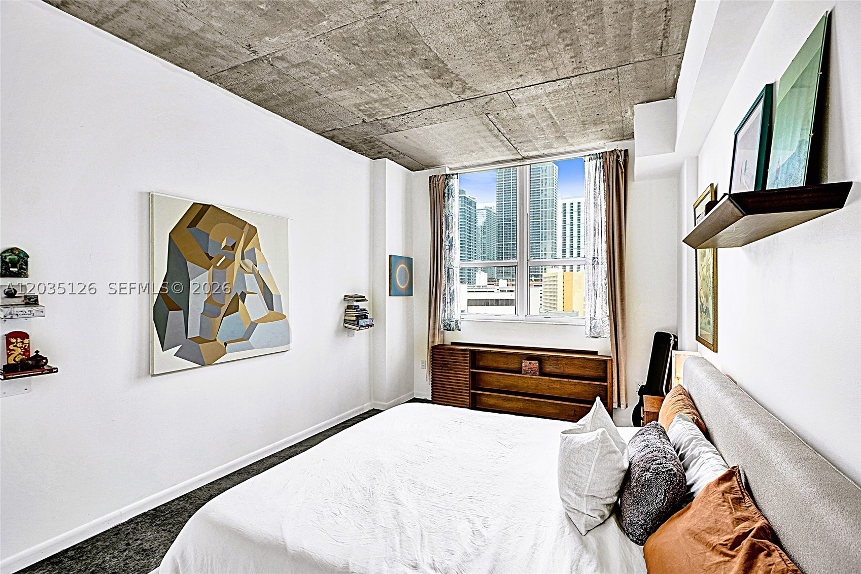 image The Loft 215