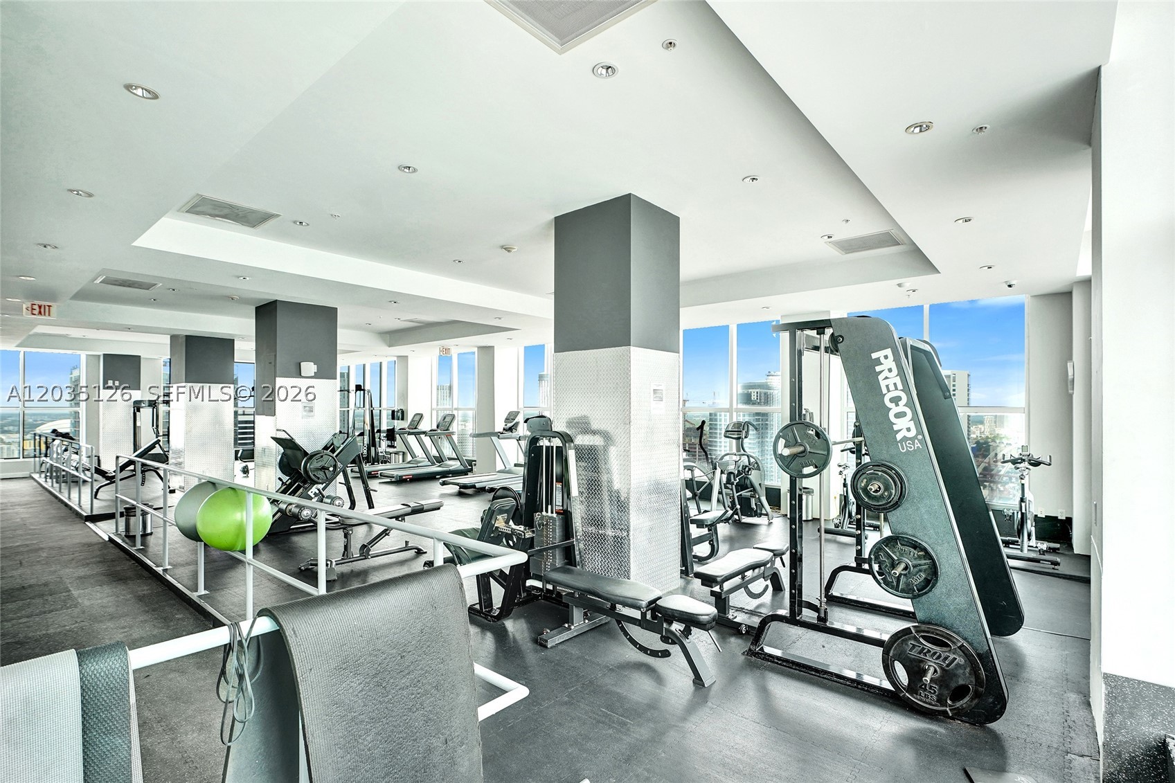 image The Loft 221