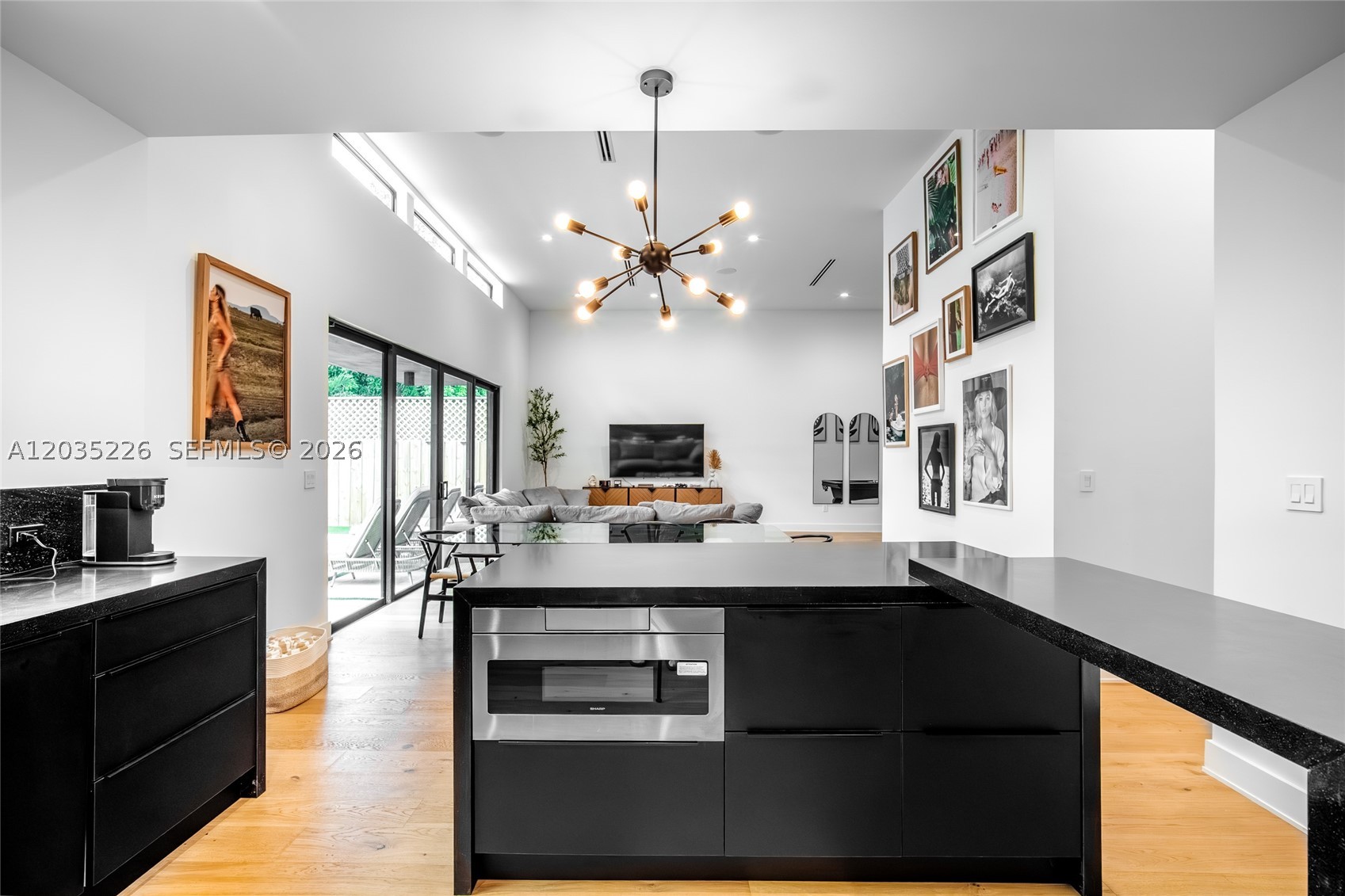 243 NW 42nd St Miami, FL 33127