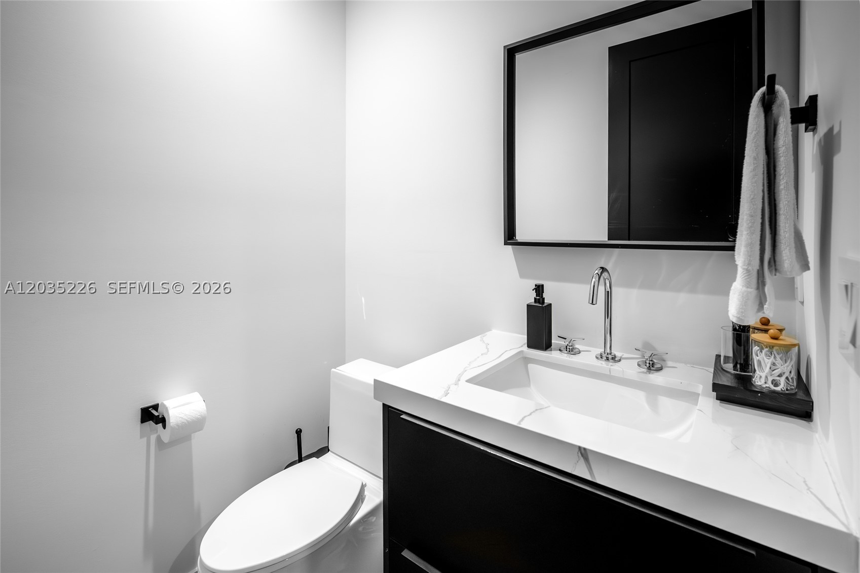 243 NW 42nd St Miami, FL 33127