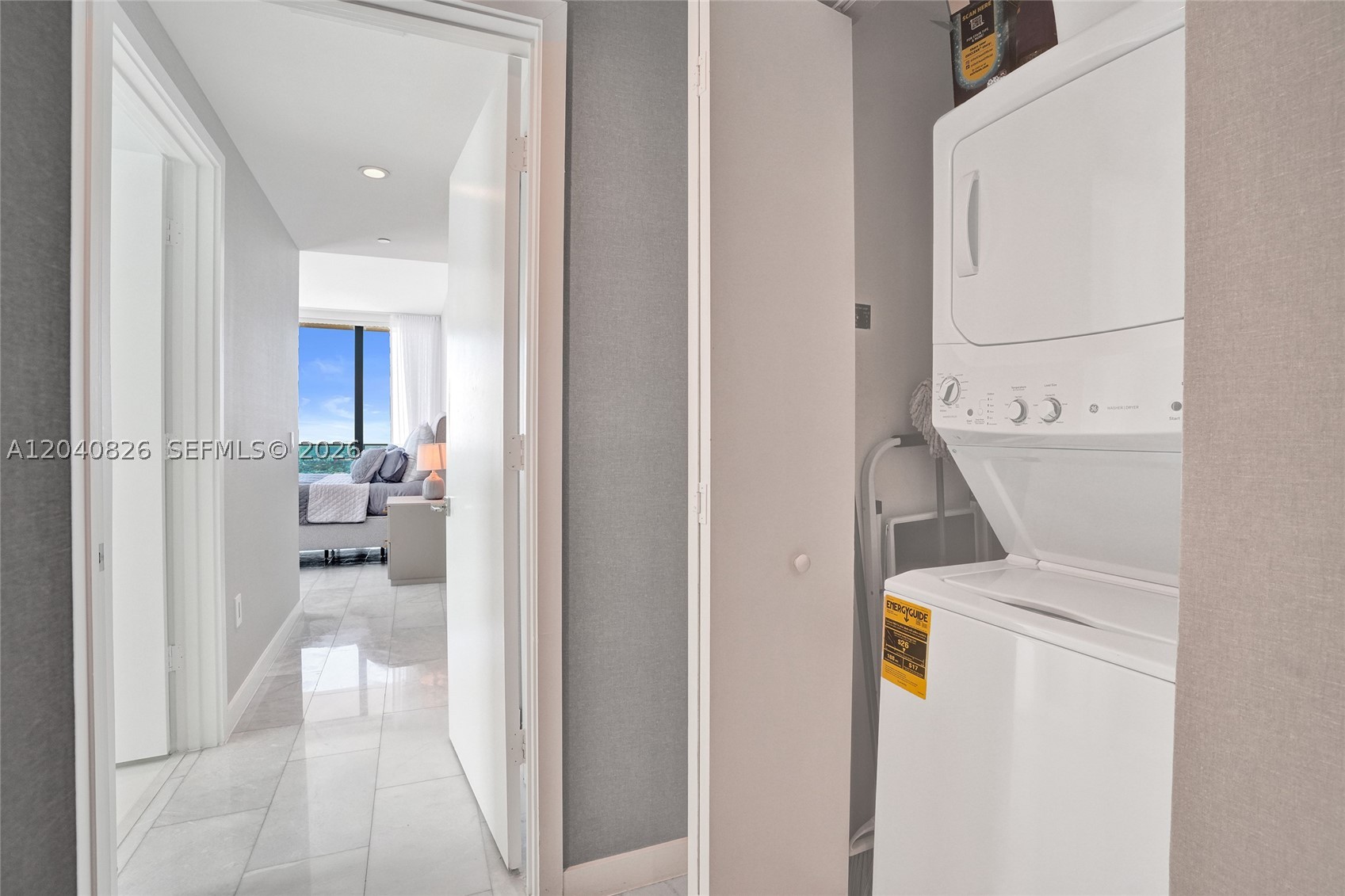650 NE 32nd St #3901 Miami, FL 33137