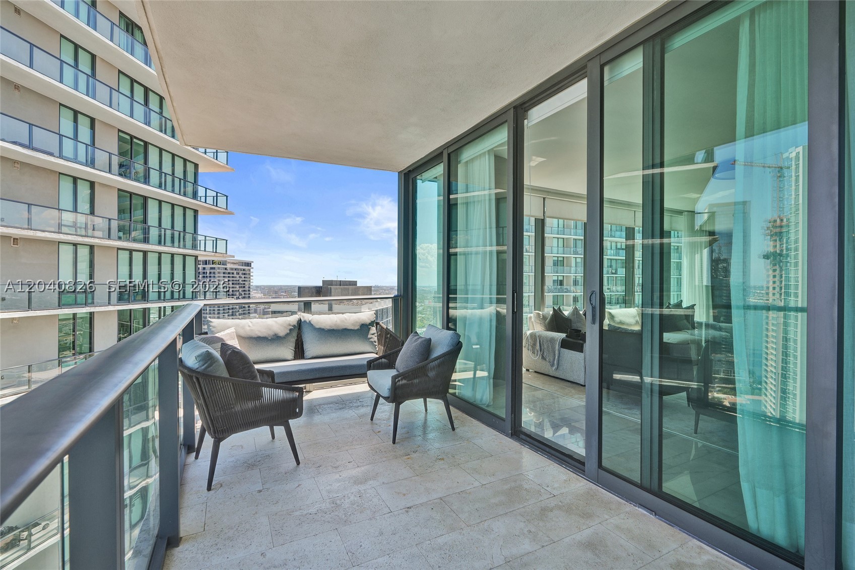 650 NE 32nd St #3901 Miami, FL 33137