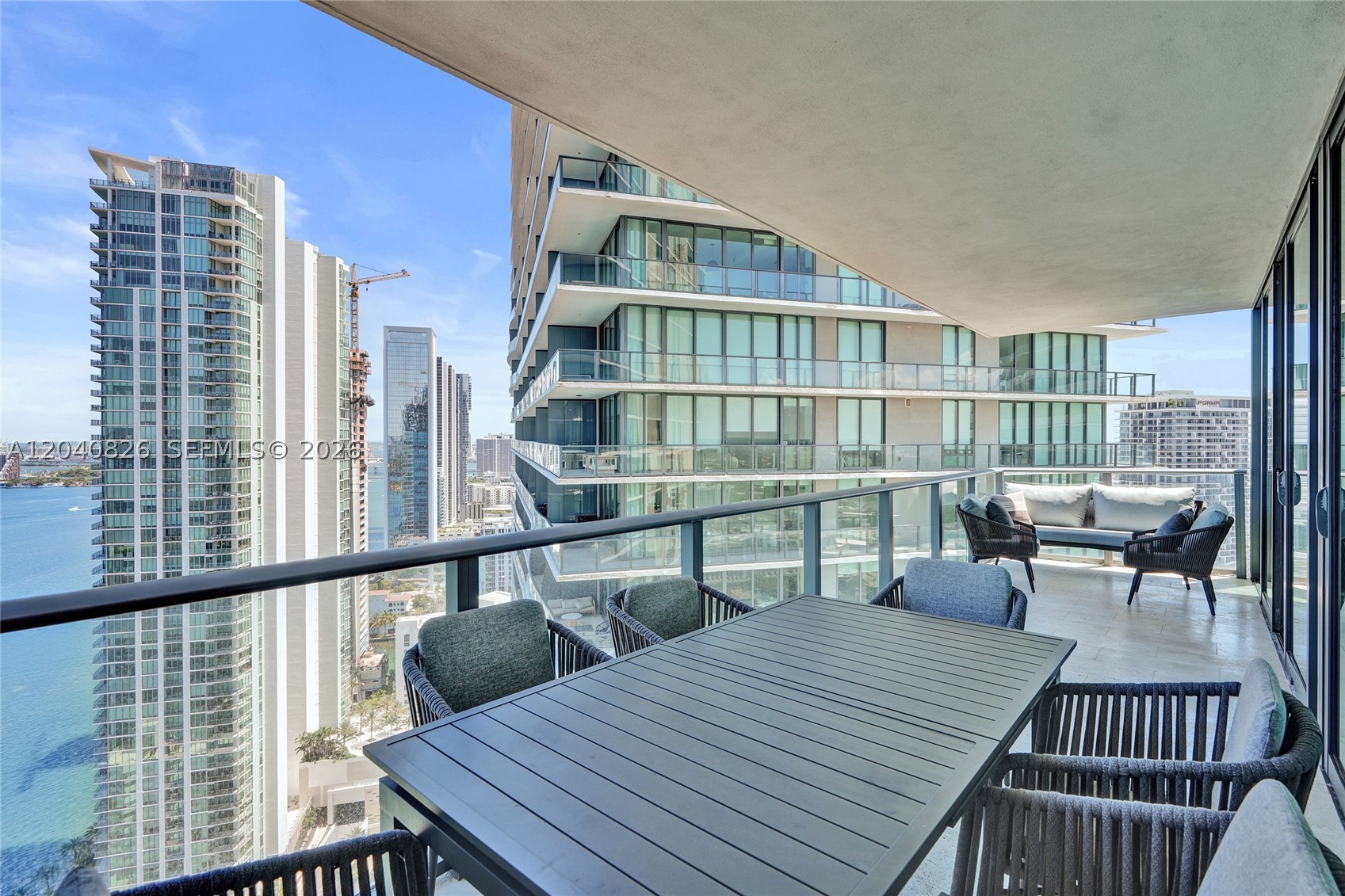 650 NE 32nd St #3901 Miami, FL 33137