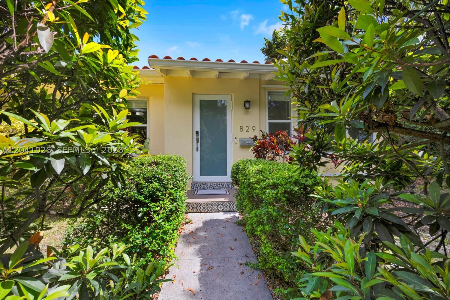 829 Medina Ave Coral Gables, FL 33134