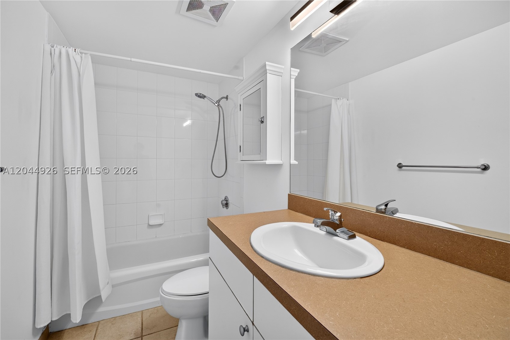 1250 S Miami Ave #2004 Miami, FL 33130
