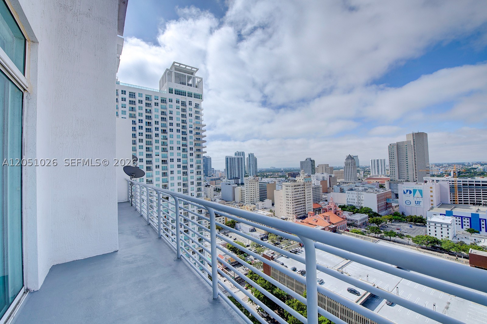image Loft Downtown I15