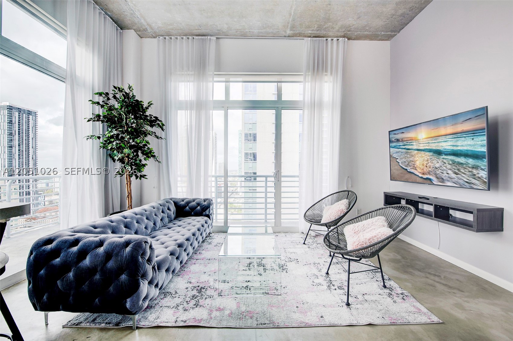 image Loft Downtown I1
