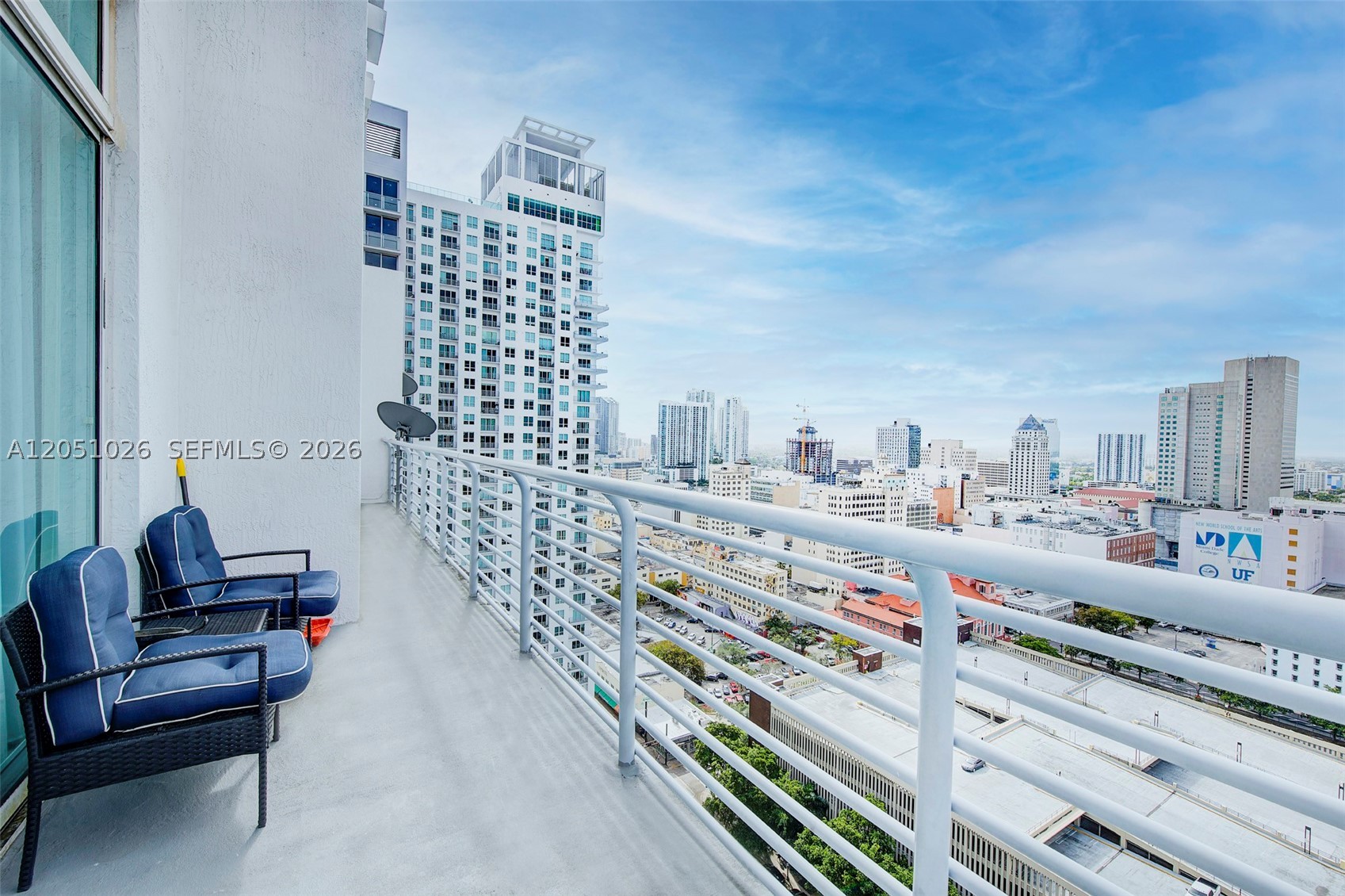 image Loft Downtown I21