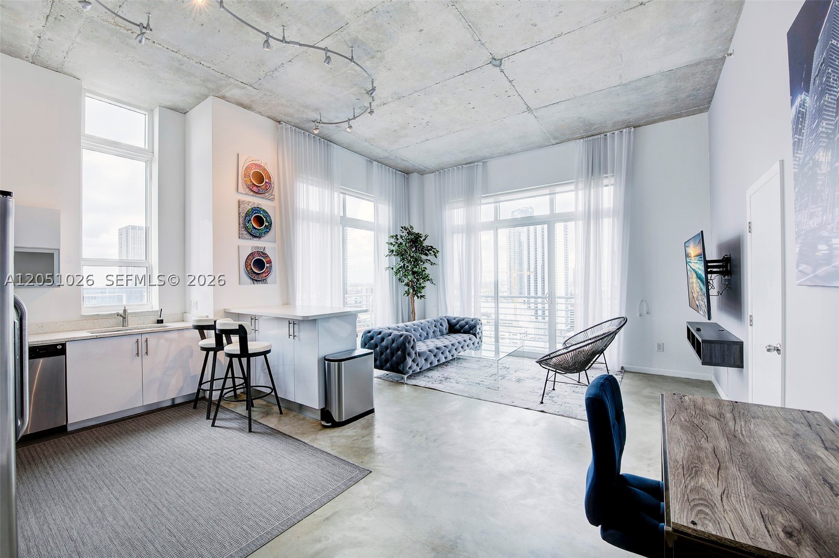image Loft Downtown I5