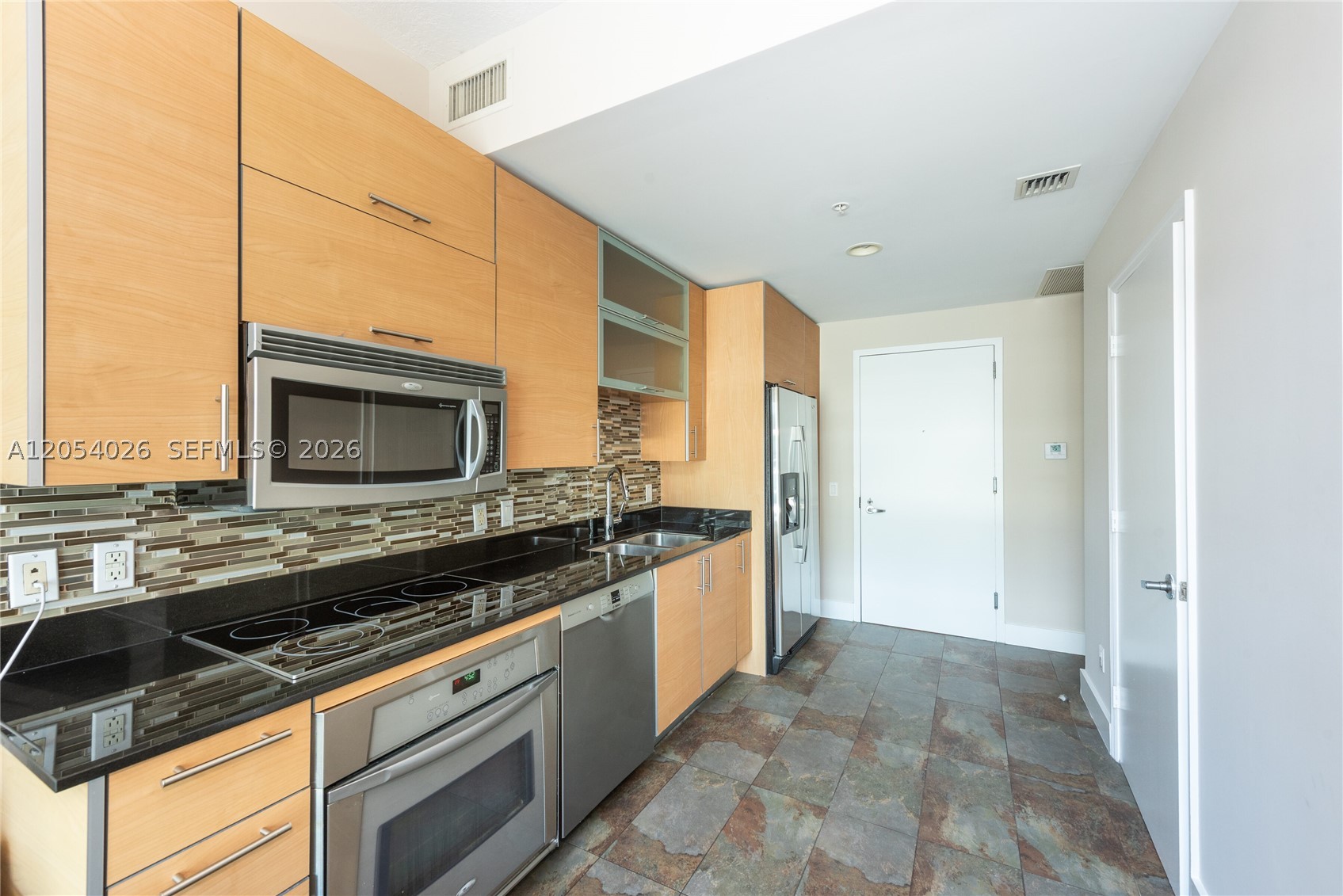 image Infinity at Brickell9