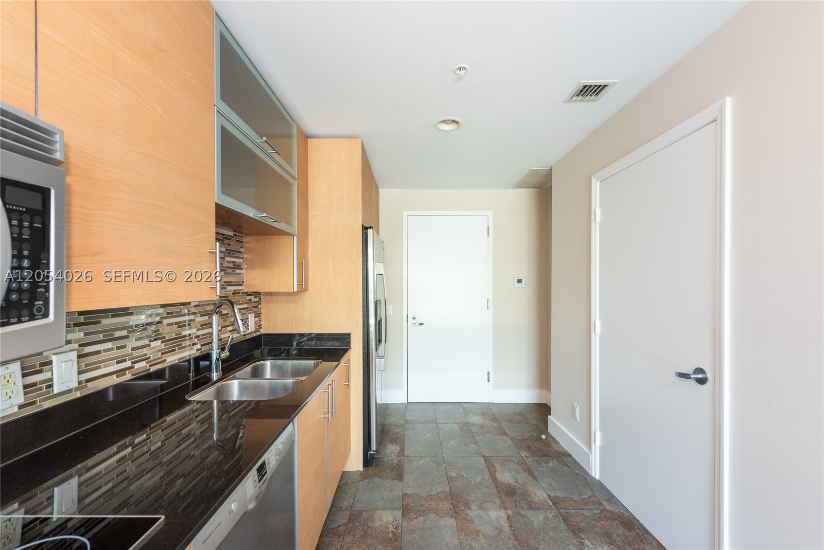 image Infinity at Brickell10