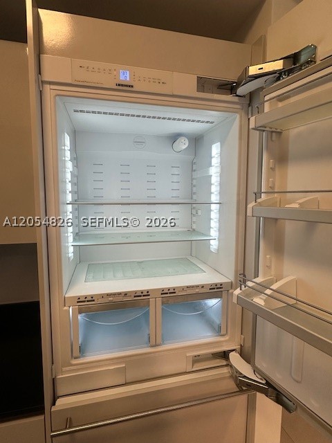 image 1010 Brickell27