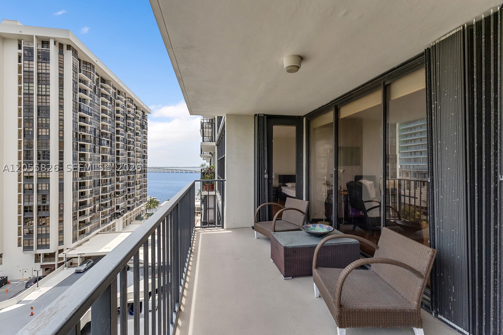image Brickell Place II25