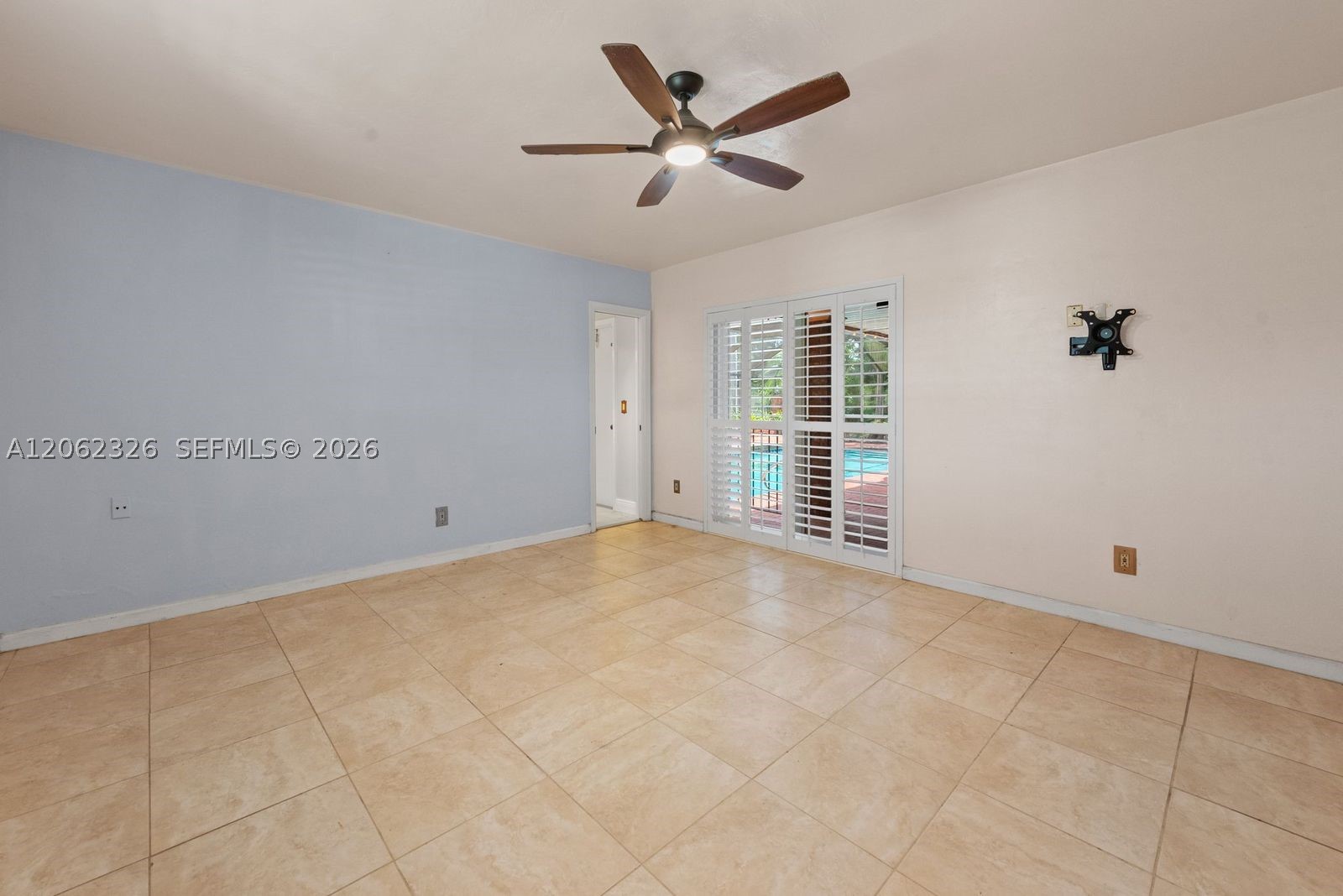 8331 SW 156th St Palmetto Bay, FL 33157