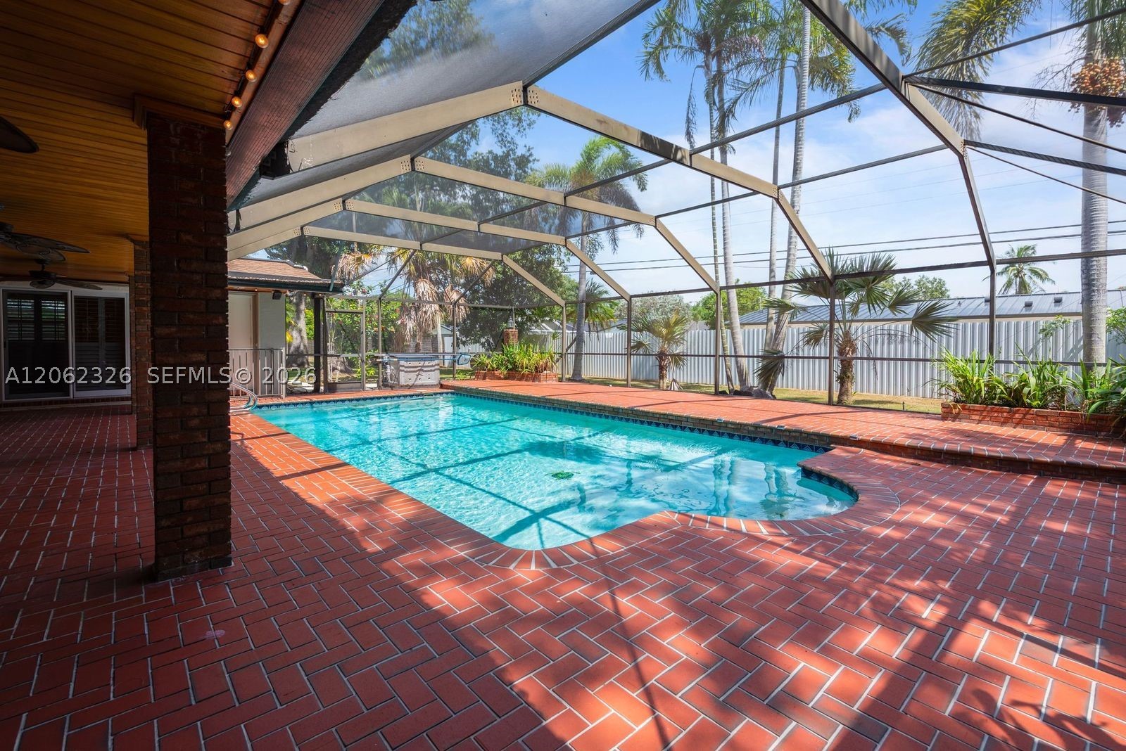 8331 SW 156th St Palmetto Bay, FL 33157
