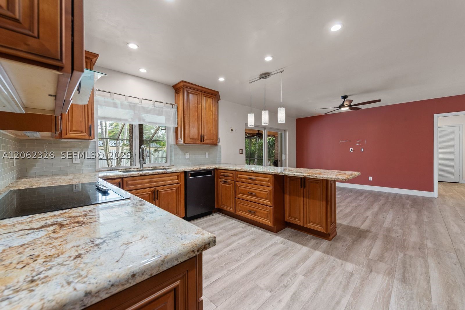 8331 SW 156th St Palmetto Bay, FL 33157