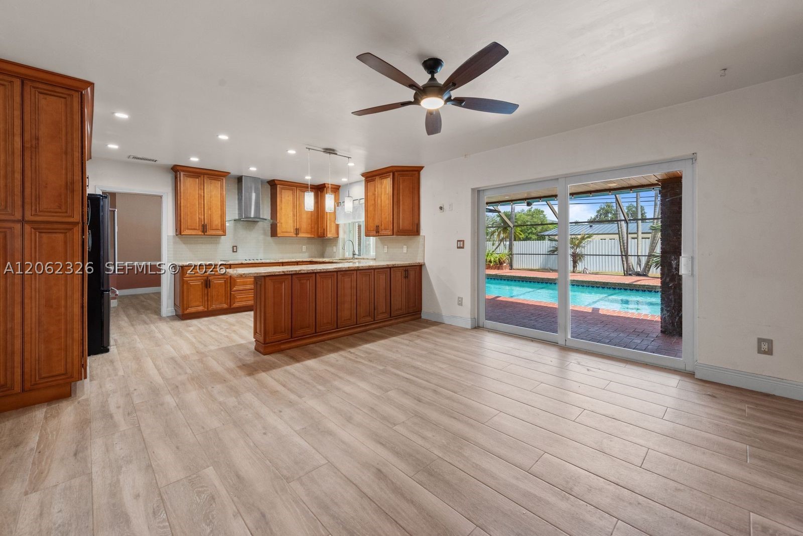 8331 SW 156th St Palmetto Bay, FL 33157