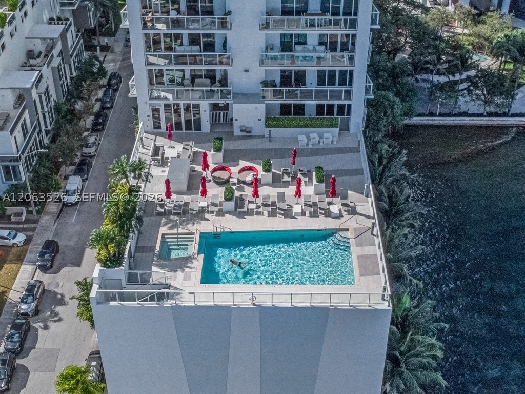 image The Crimson34