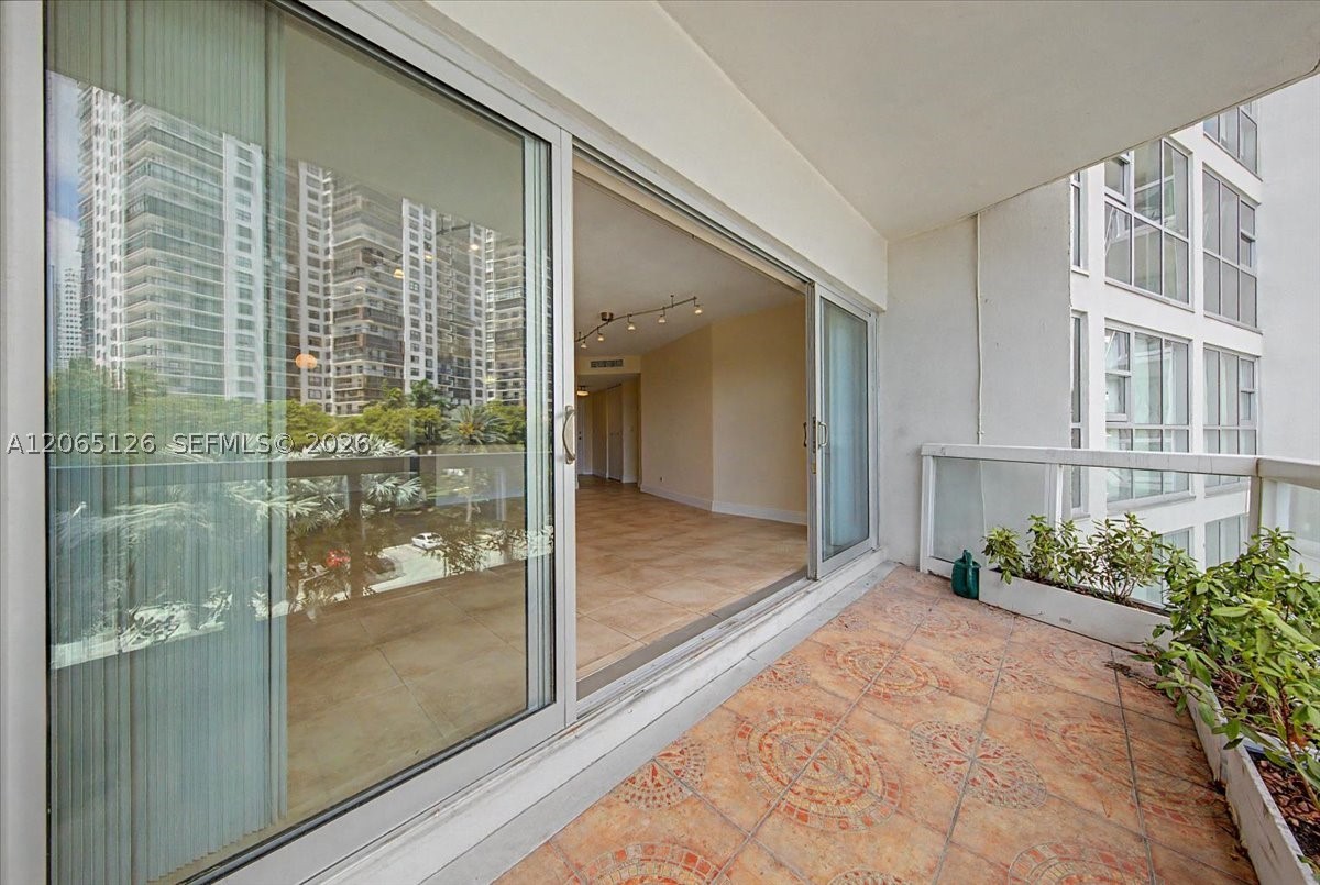 image Brickell Townhouse13