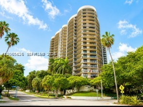 2843 S Bayshore Dr #P4-F