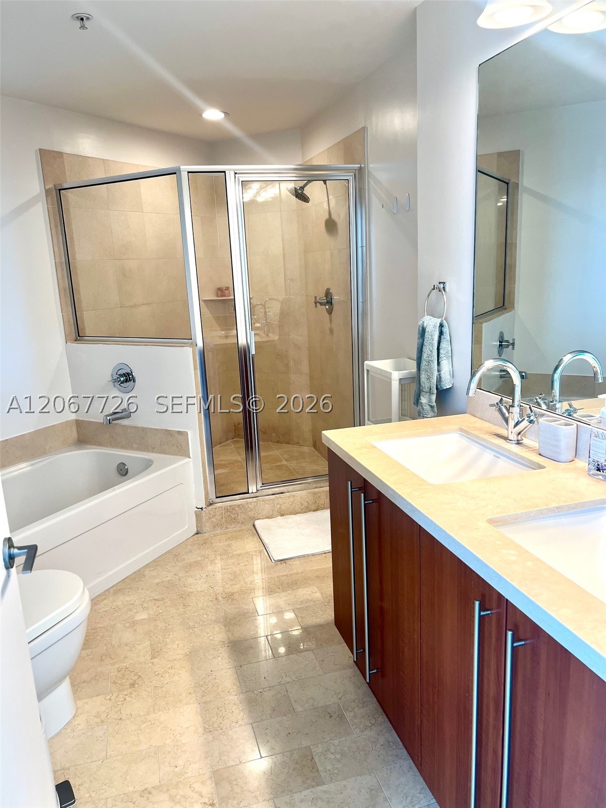 image Axis on Brickell North9