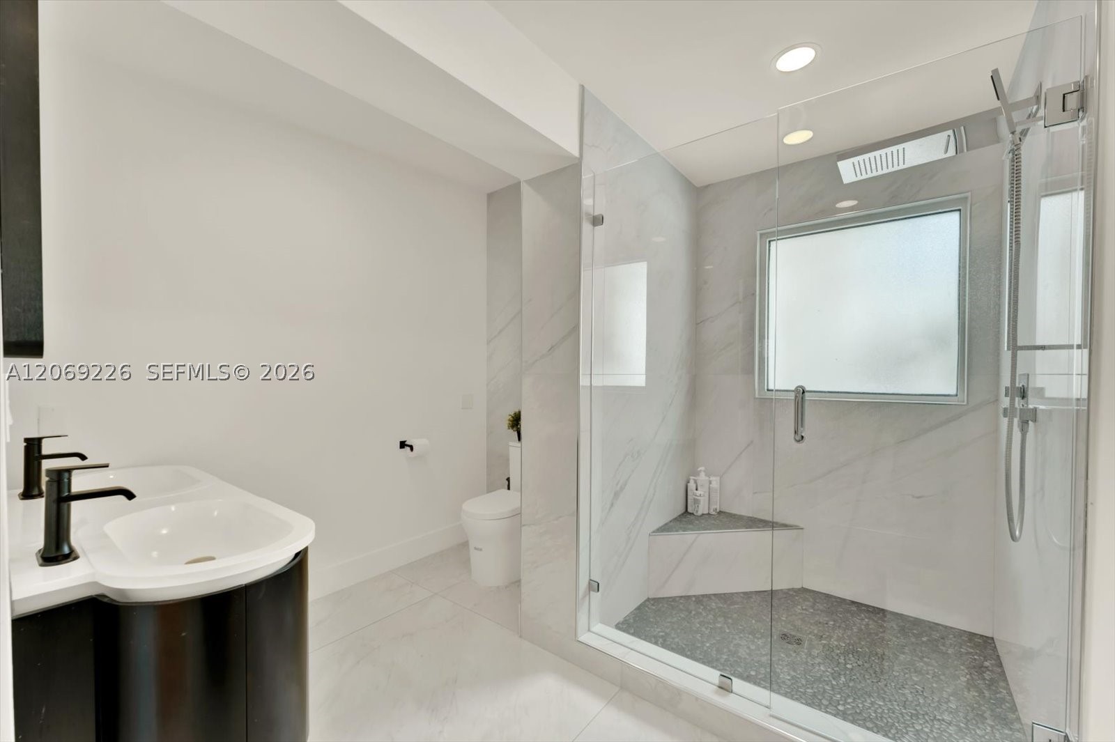 1777 Daytonia Rd Miami Beach, FL 33141
