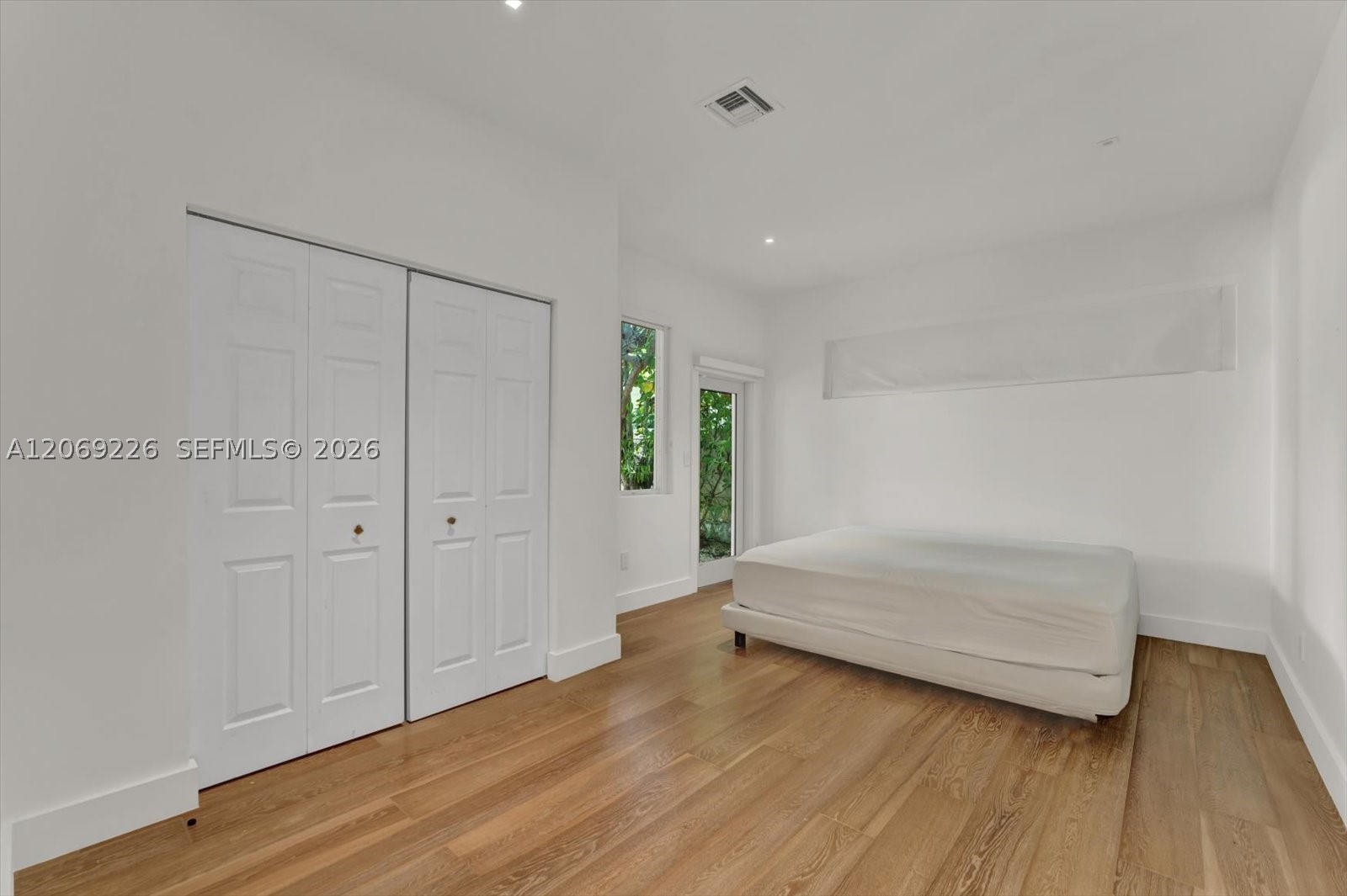 1777 Daytonia Rd Miami Beach, FL 33141