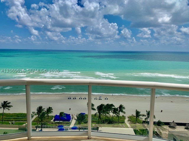 17555 Collins Ave #1503
