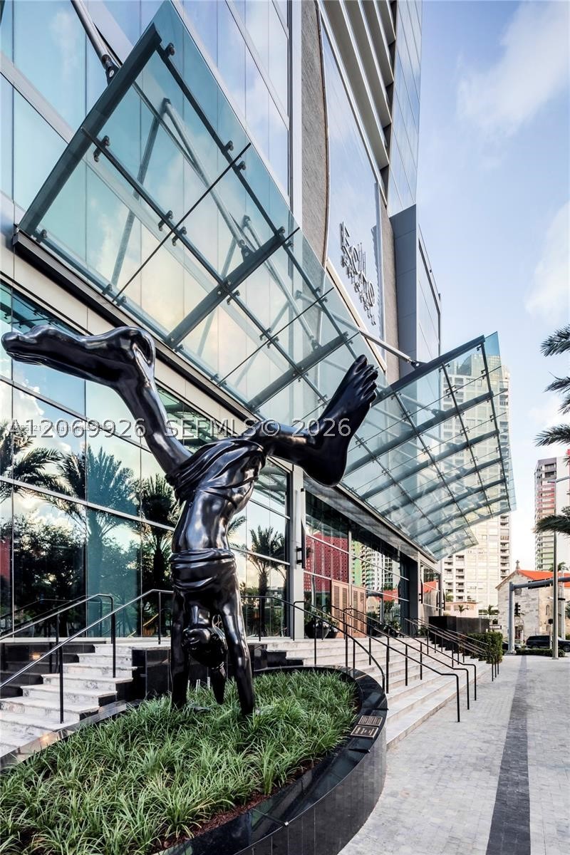 1451 Brickell Ave #1003 Miami, FL 33131