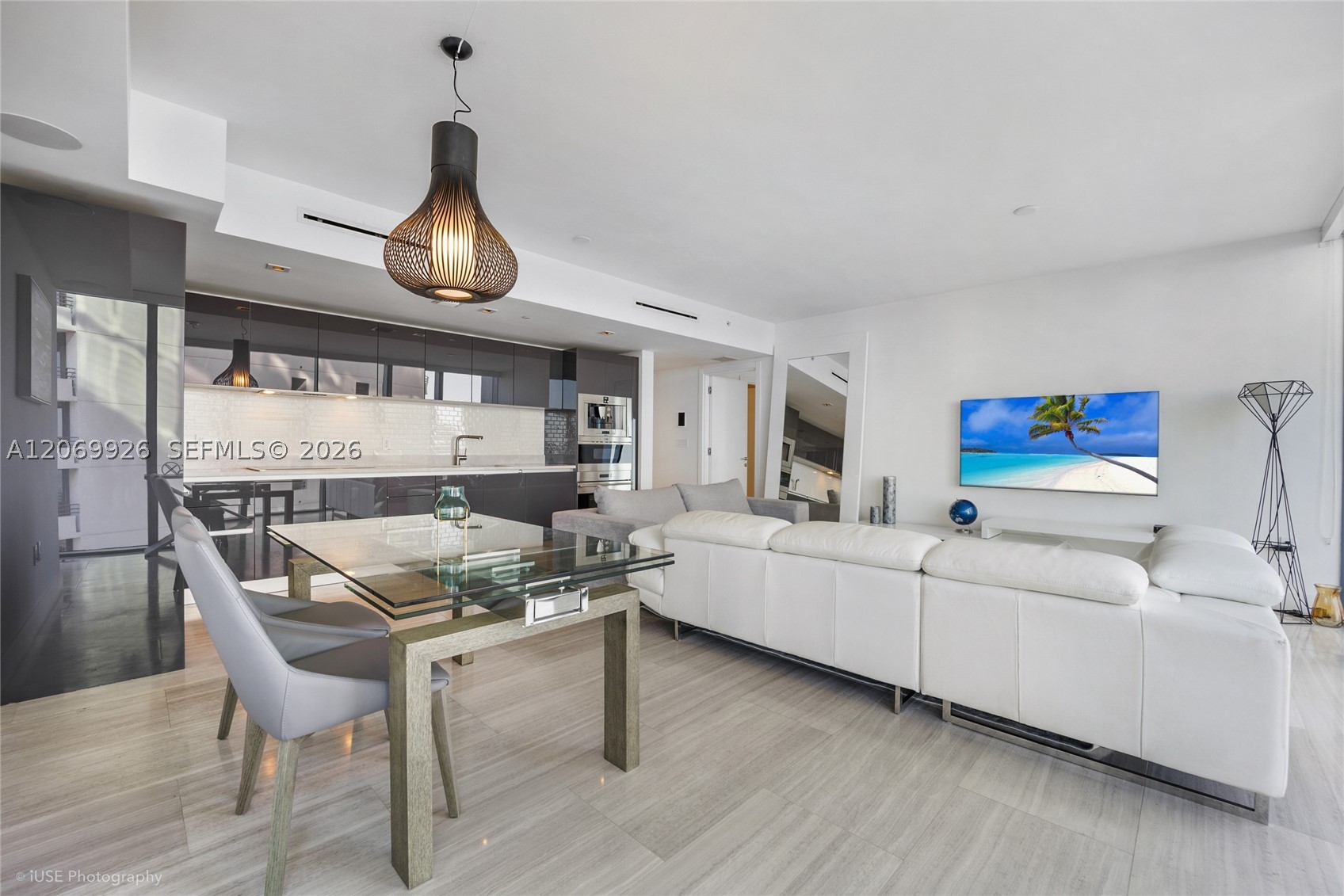 1451 Brickell Ave #1003 Miami, FL 33131